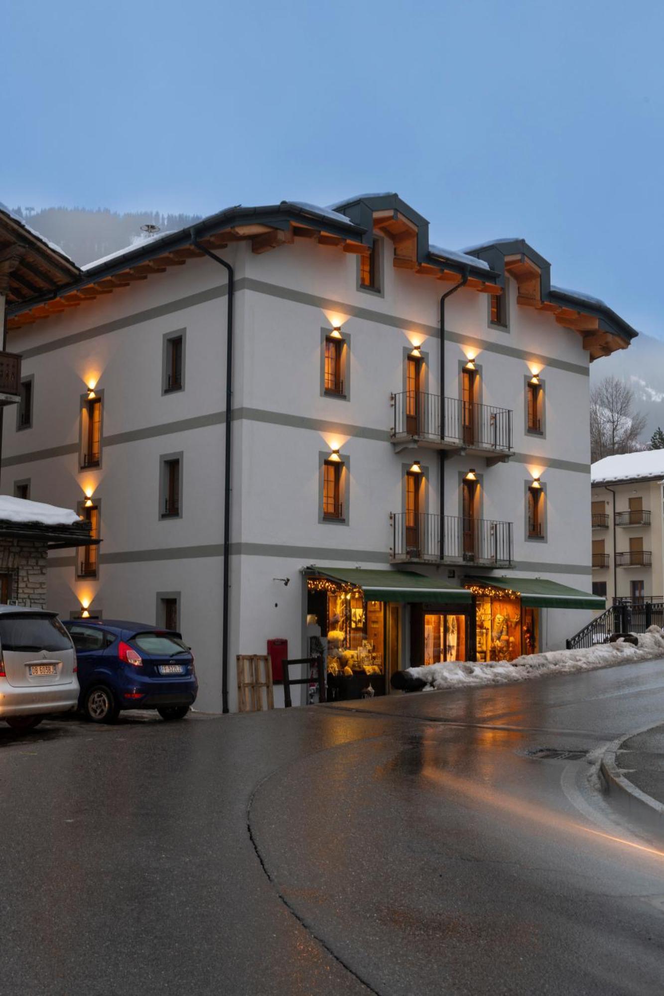 Hotel La Racine La Thuile Exterior foto